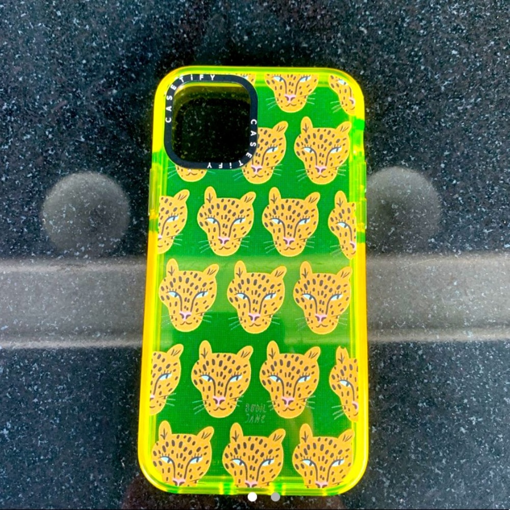 caseify iphone 11 pro case